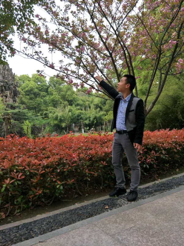 坦诚的第一张照片--东莞残疾人相亲网