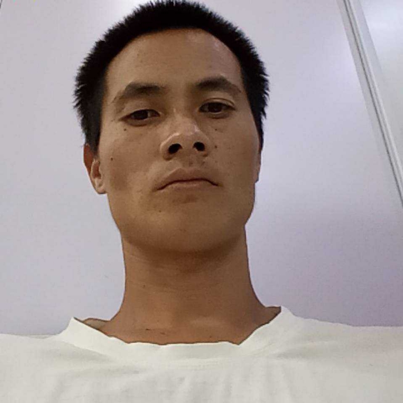孤独的第一张照片--东莞残疾人相亲网