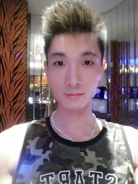 人生如戏的第一张照片--东莞残疾人相亲网